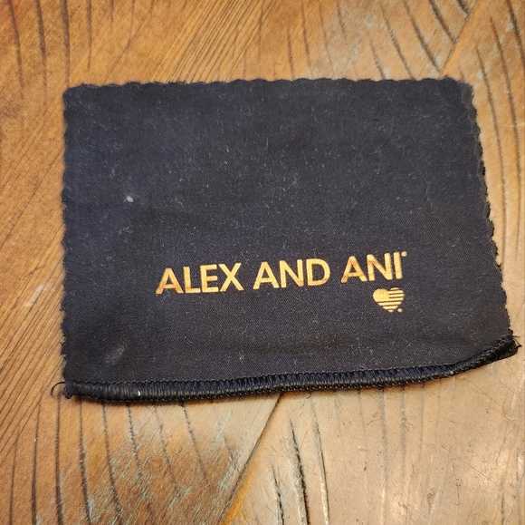 💙Host Pick! 3 piece boxed set Alex and Ani gold tone and cranberry prism - Picture 8 of 9